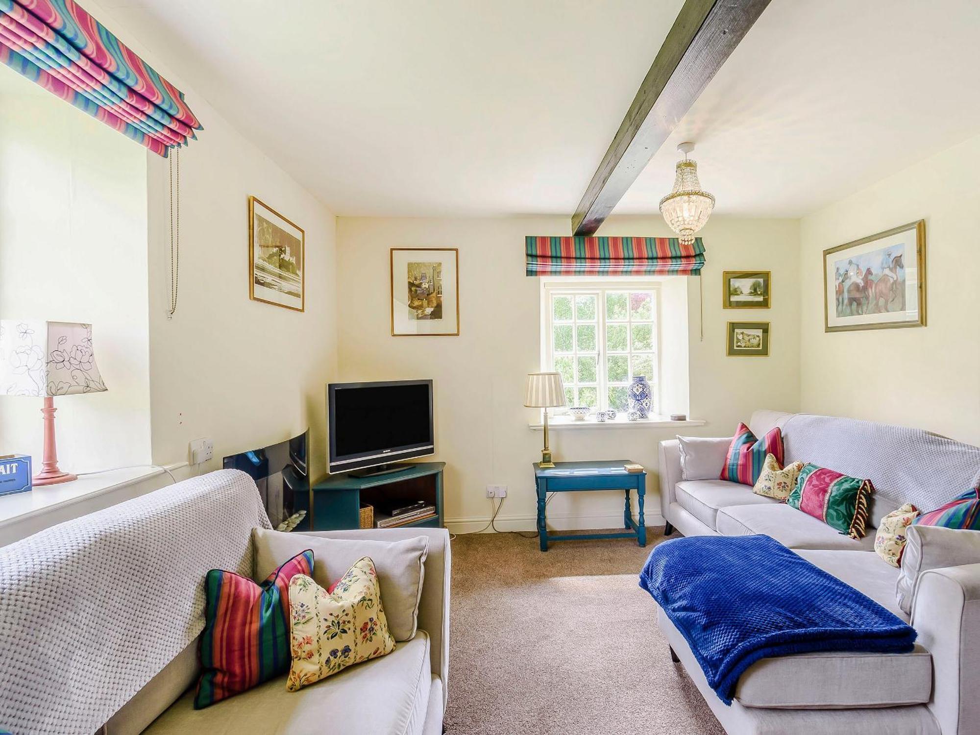 Вилла Coach House - E5120 West Burton Экстерьер фото